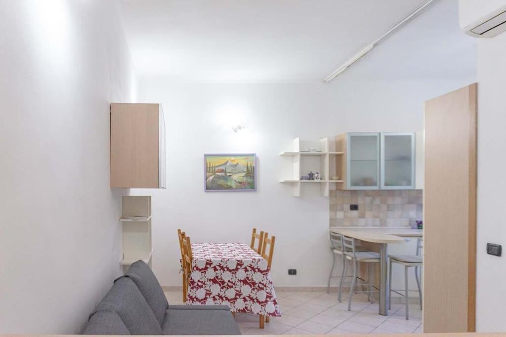 Cipro Nuovissimo Appartamento Posizione Strategica Rome Bagian luar foto